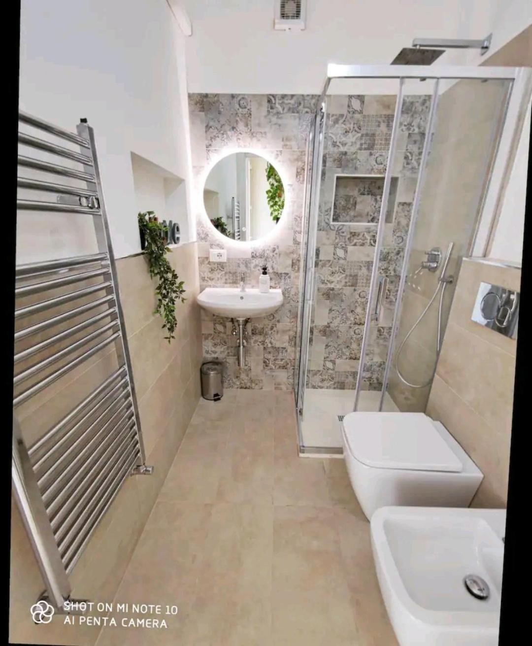 Exotic Flavour House Hotell La Spezia Exteriör bild